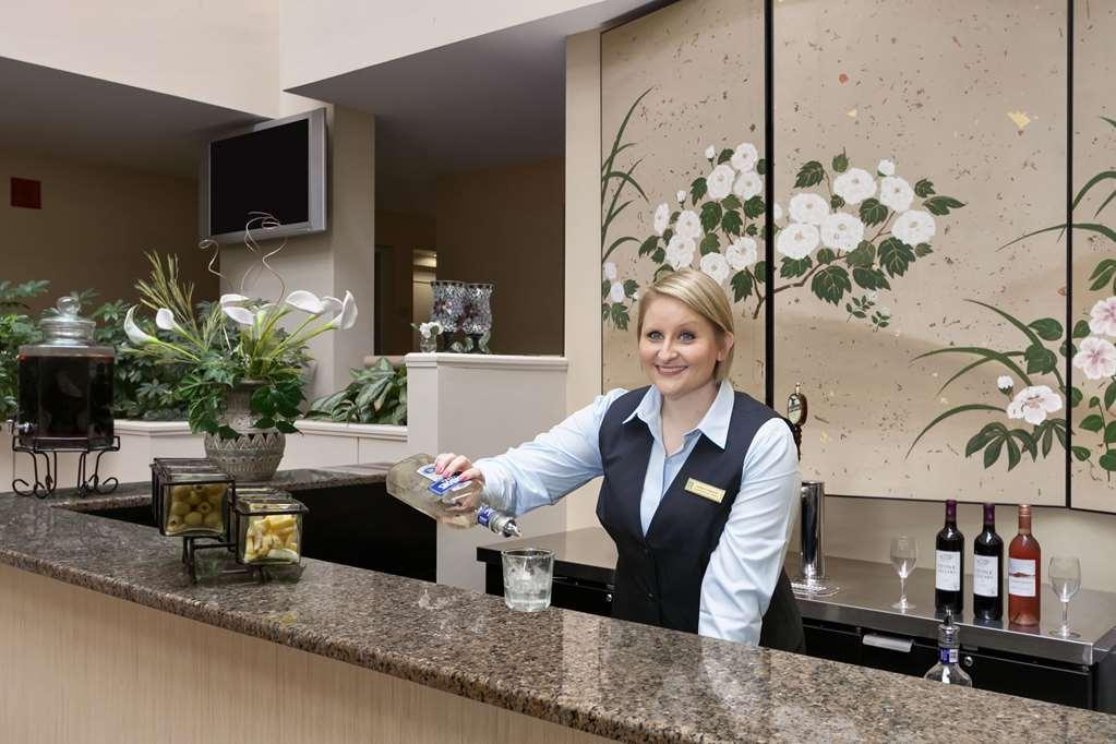 Embassy Suites By Hilton Philadelphia Valley Forge Wayne Ресторан фото