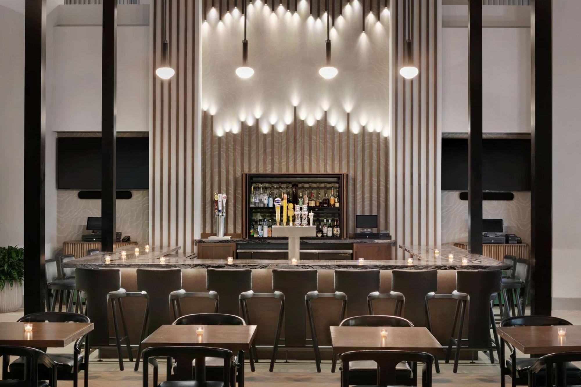 Embassy Suites By Hilton Philadelphia Valley Forge Wayne Екстер'єр фото